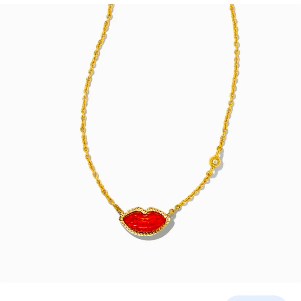 Kendra Scott Lips Pendant Necklace Gold Red Kyocera Opal One Size